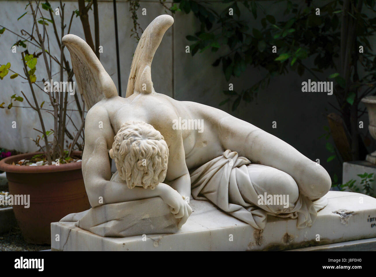 Weeping Angel Statue Stock Photos Weeping Angel Statue Stock