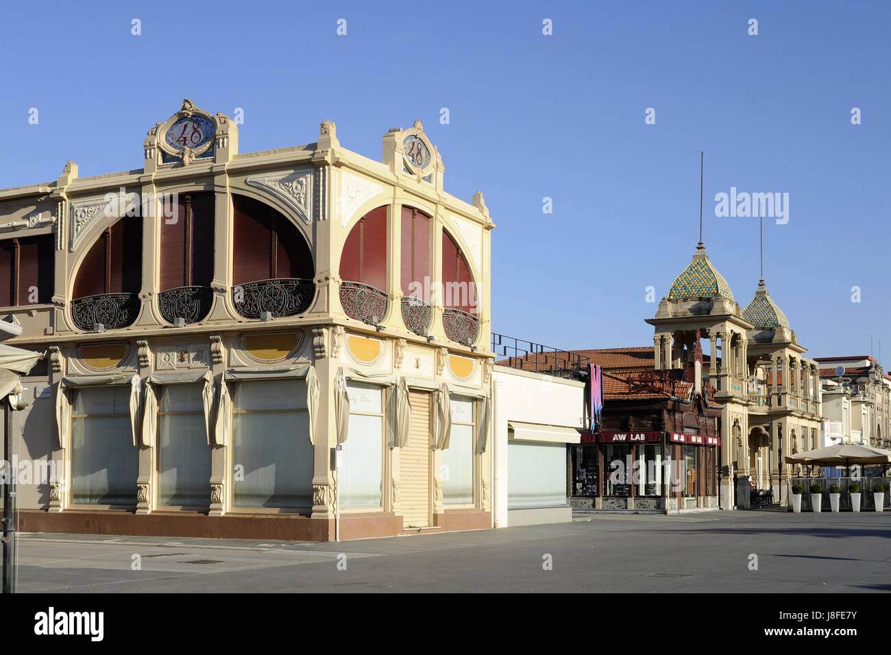 Viareggio tuscany promenade hi-res stock photography and images - Page 4 -  Alamy
