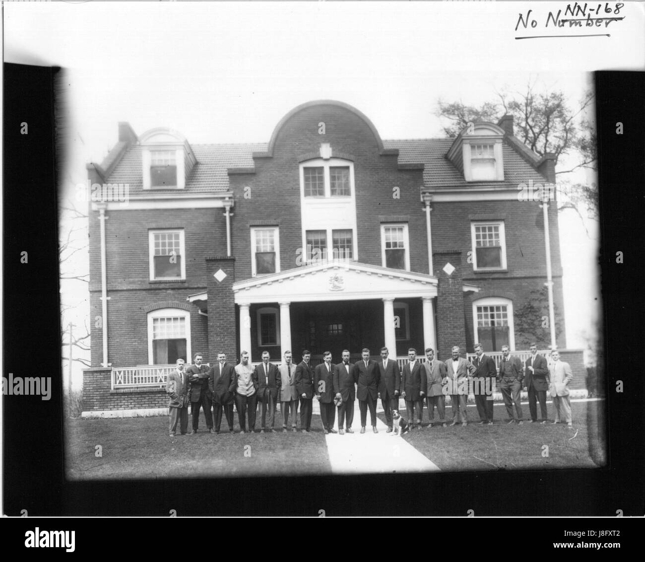 Group portrait in front of Phi Delta Theta house 1913 (3200489850 Stock