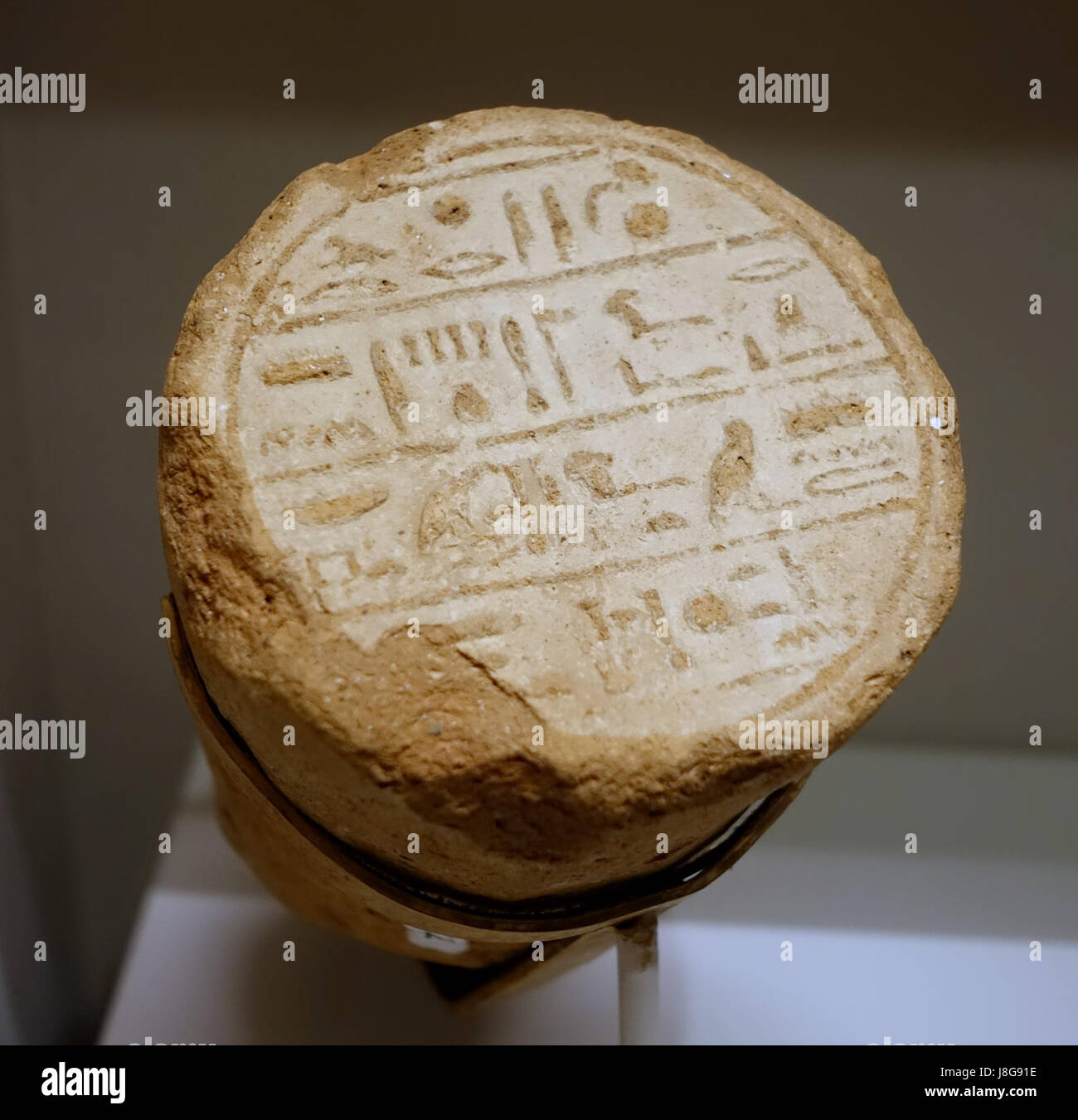 Funerary cone of Mentuemhat, 4th priest of Amun, Egypt, Dynasty 26, c. 664 610 BC, ceramic   Harvard Semitic Museum   Cambridge, MA   DSC06202 Stock Photo