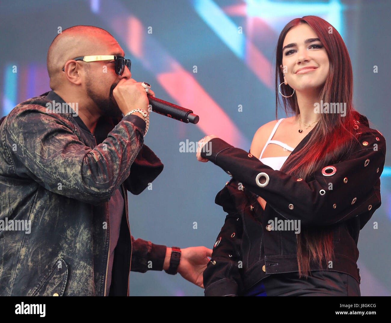Sean Paul (left) and Dua Lipa perform during a collaboration with Mura Masa  during BBC Radio 1's Big Weekend at Burton Constable Hall, Burton  Constable, Skirlaugh in Hull Stock Photo - Alamy