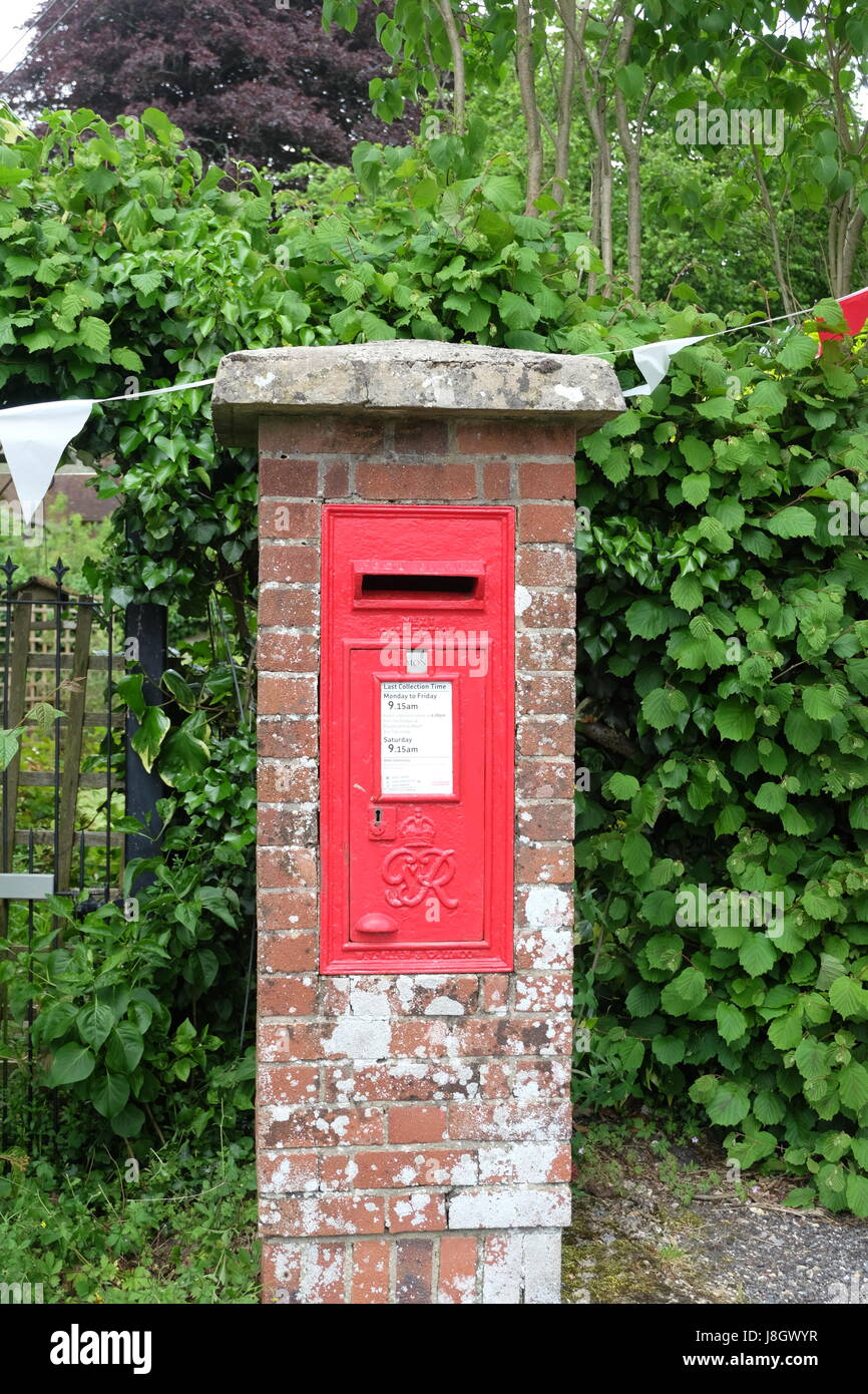 Post Box in Turnworth, Dorset Stock Photo