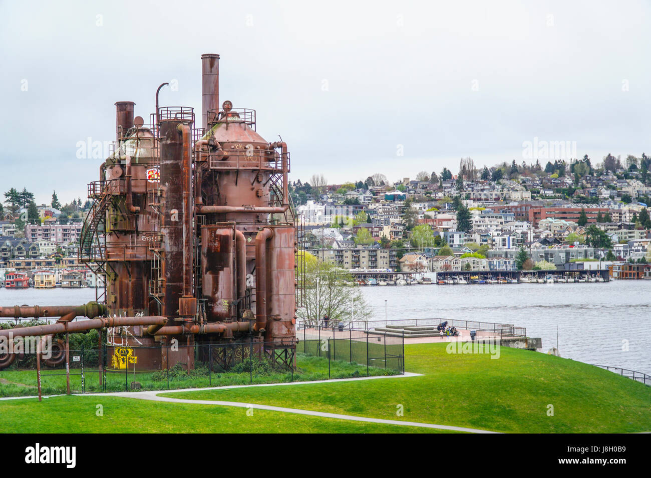 Amazing Gasworks Park in Seattle - SEATTLE / WASHINGTON - APRIL 11, 2017 Stock Photo