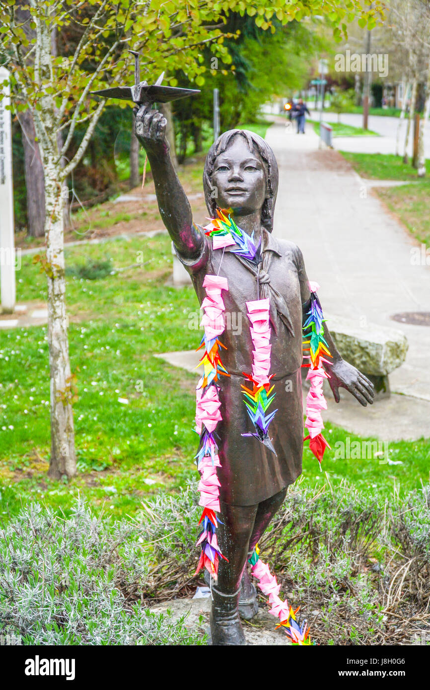 Bronze Statue of Sadako Sasaki in Seattle - SEATTLE / WASHINGTON - APRIL 11, 2017 Stock Photo