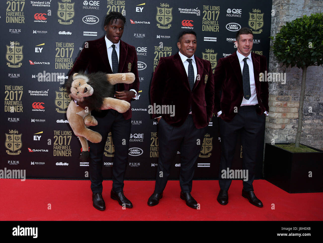Maro Itoje (left), Mako Vunipola (centre)and Justin Tipuric during the arrivals for the British and Irish Lions farewell dinner at The Roundhouse, Camden, London. Stock Photo