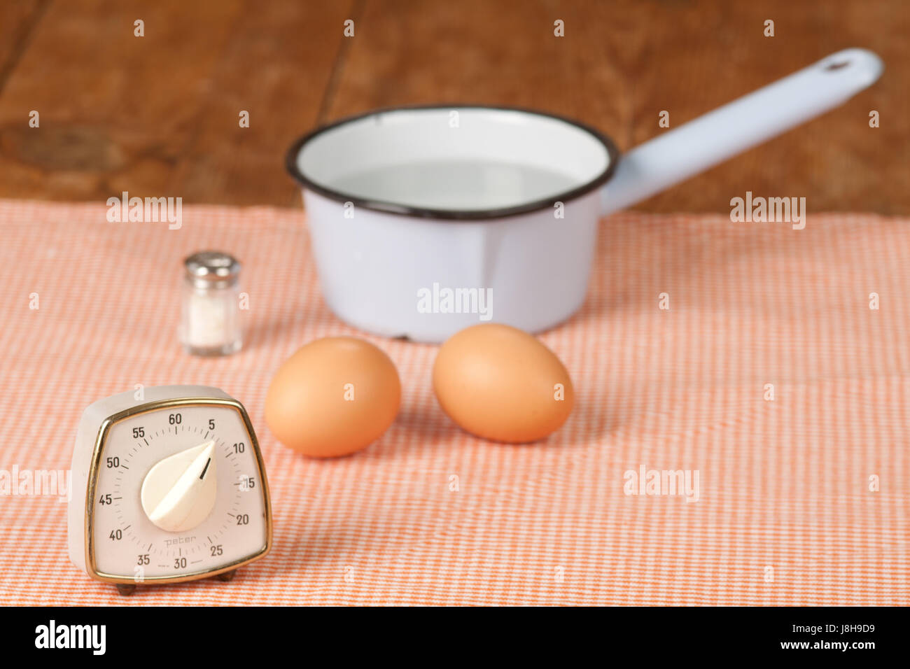 Timer kitchen clock egg hires stock photography and images Alamy
