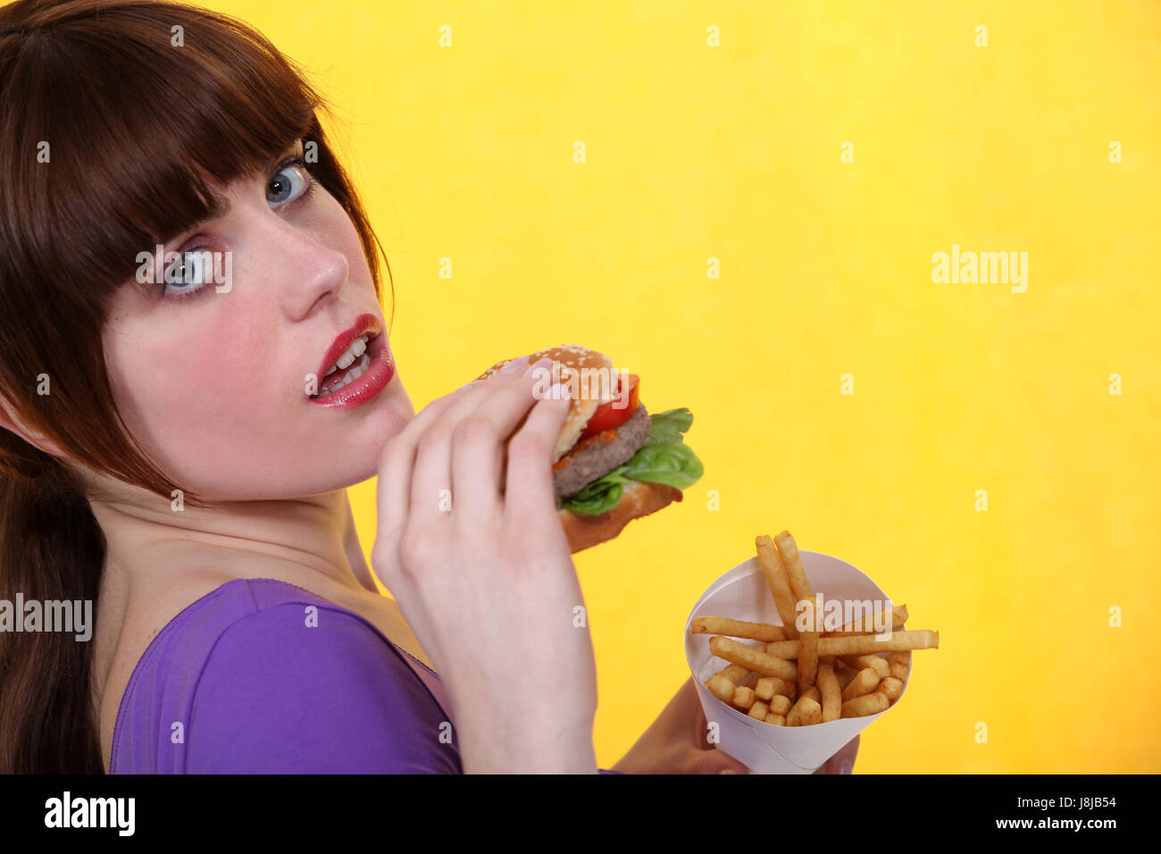 cheese, calories, hamburger, burger, cheeseburger, bun, beef, woman