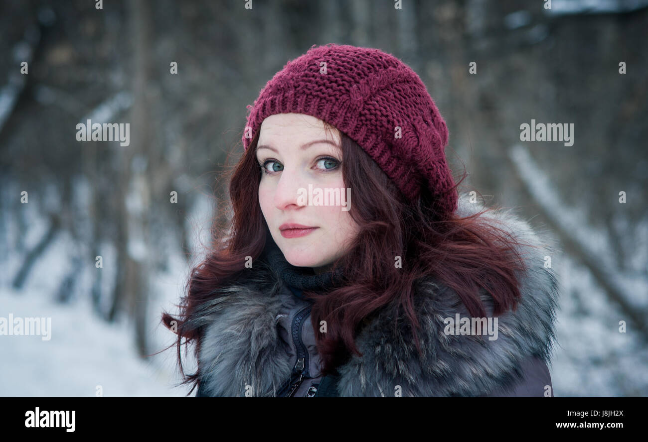 portrait of a beautiful young girl in winter forest Stock Photo - Alamy