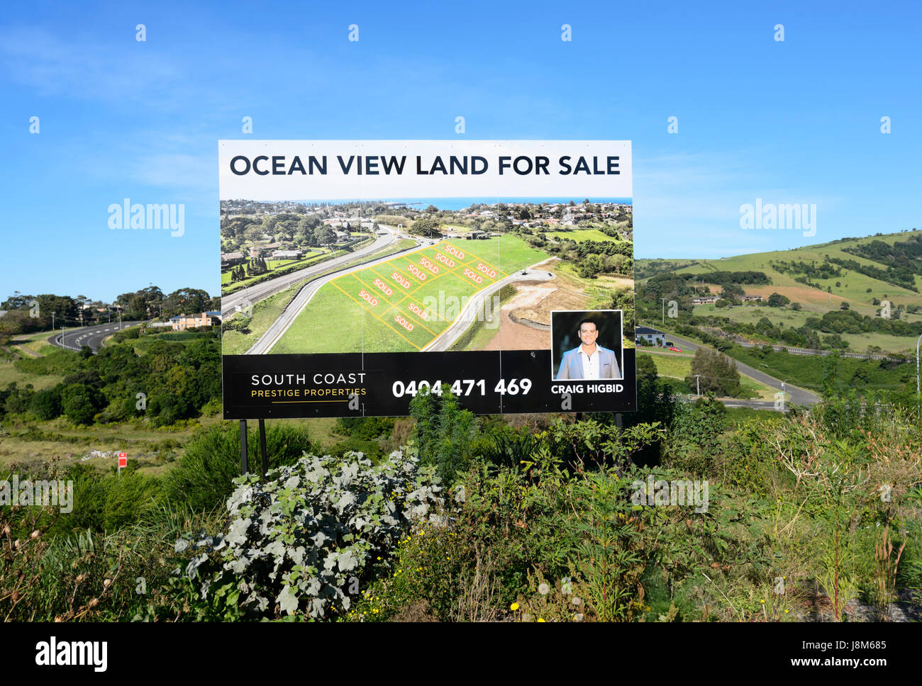 Land for sale sign hires stock photography and images Alamy