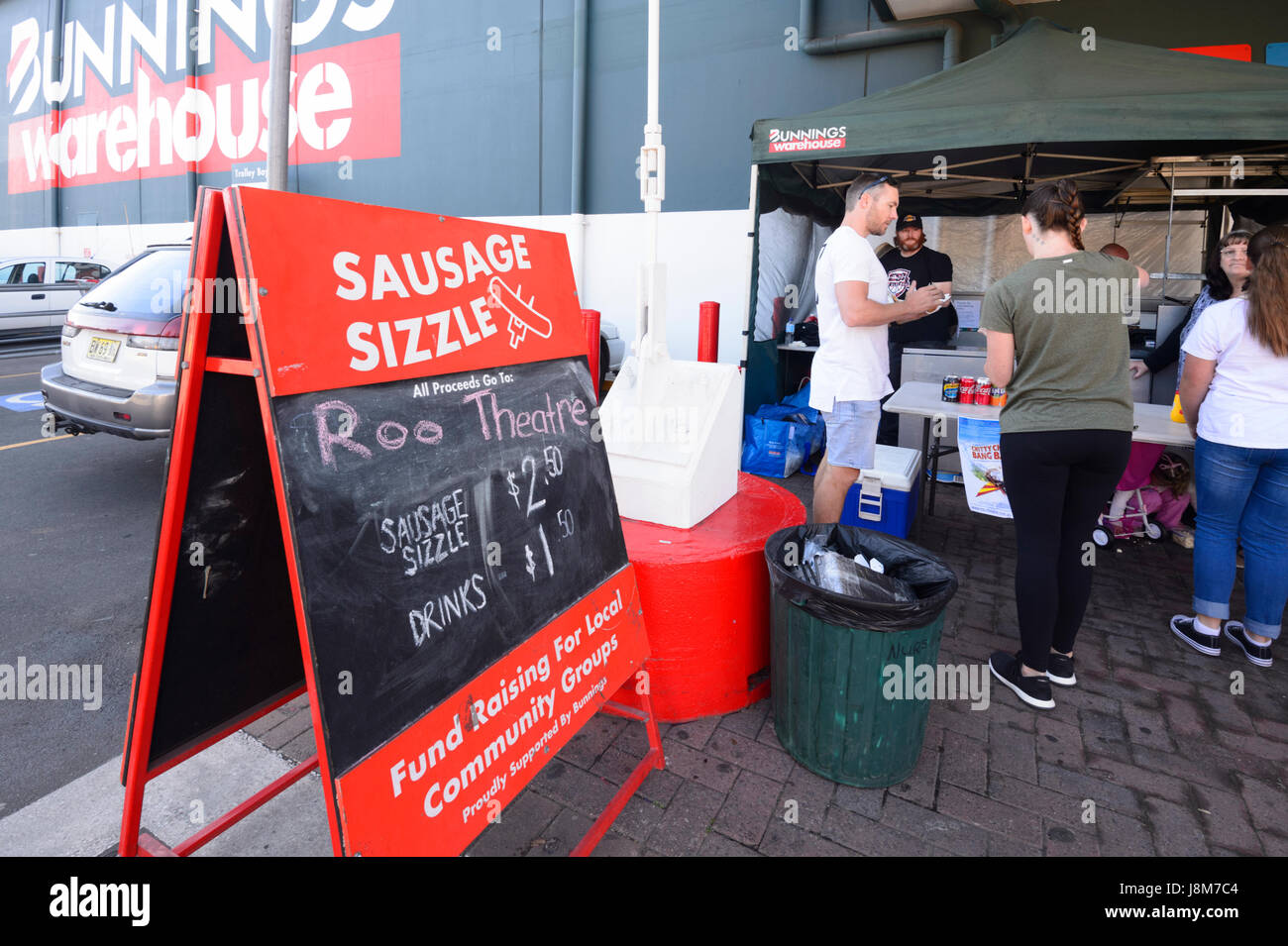 Bunnings warehouse hires stock photography and images Alamy