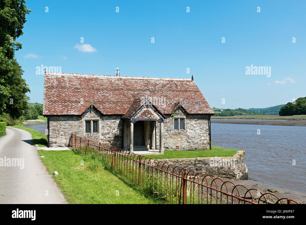 The 17th century bathing hut on the banks of the river tamer at Pentillie castle near St.mellion in Cornwall, England, Britain, UK. Stock Photo