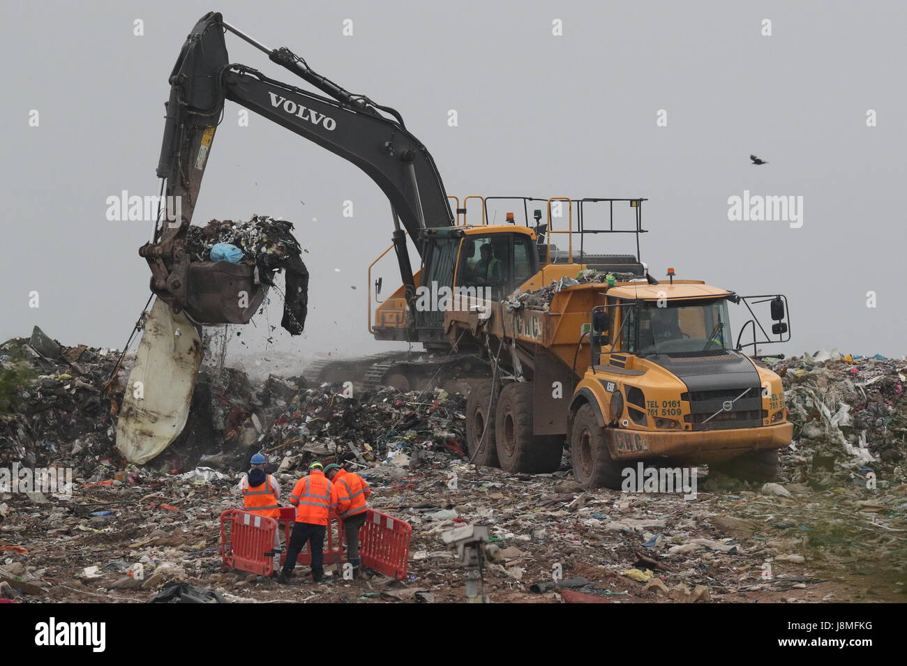 Landfill police search hires stock photography and images Alamy