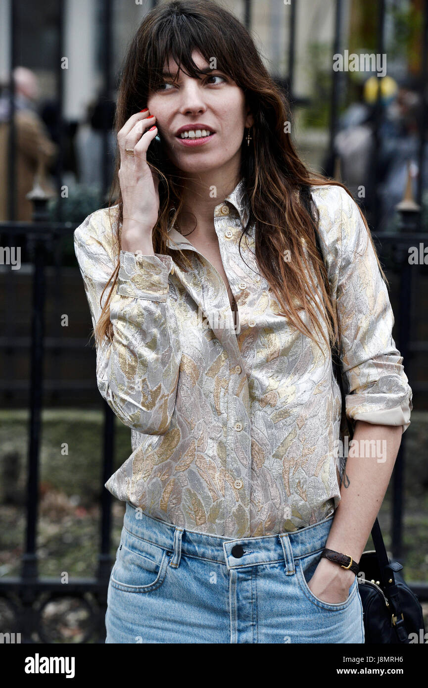 Lou Doillon Gets Her Daydream On For Vanessa BrunoVideo Lou Doillon Gets Her Daydream On For Vanessa BrunoVideo new pictures Lou Doillon Gets Her Daydream On For Vanessa BrunoVideo Lou Doillon Gets Her Daydream On For Vanessa BrunoVideo new photo