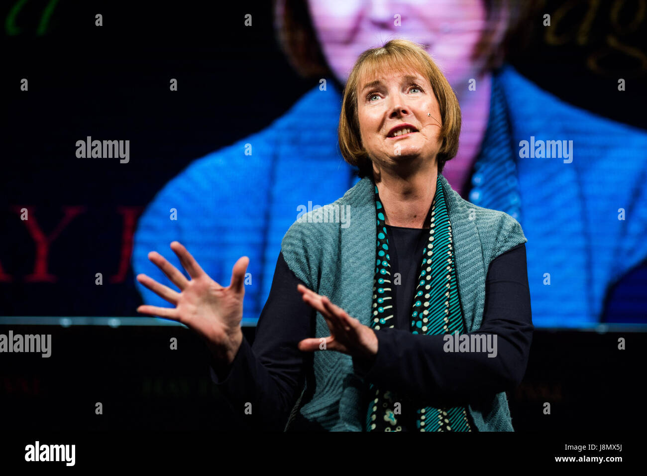 Hay Festival, Wales UK, Monday 29 May 2017 Former leading Labour politician HARRIET HARMAN talking about her life and work at the Hay Festivl 2017 Now in its 30th year, the festival draws tens of thousand of visitors a day to what was described by former US president Bill Clinton as 'the woodstock of the mind' Photo credit Credit: keith morris/Alamy Live News Stock Photo
