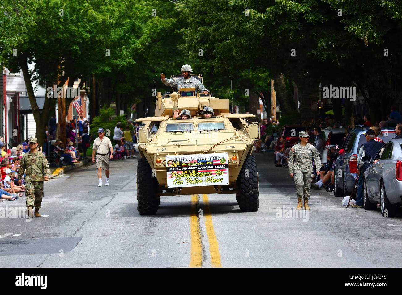 Westminster, Maryland, USA. 29th May, 2017. Members of the Maryland Army National Guard take part in parades for Memorial Day, a federal holiday in the United States for remembering those who died while serving in the country's armed forces. Credit: James Brunker/Alamy Live News Stock Photo