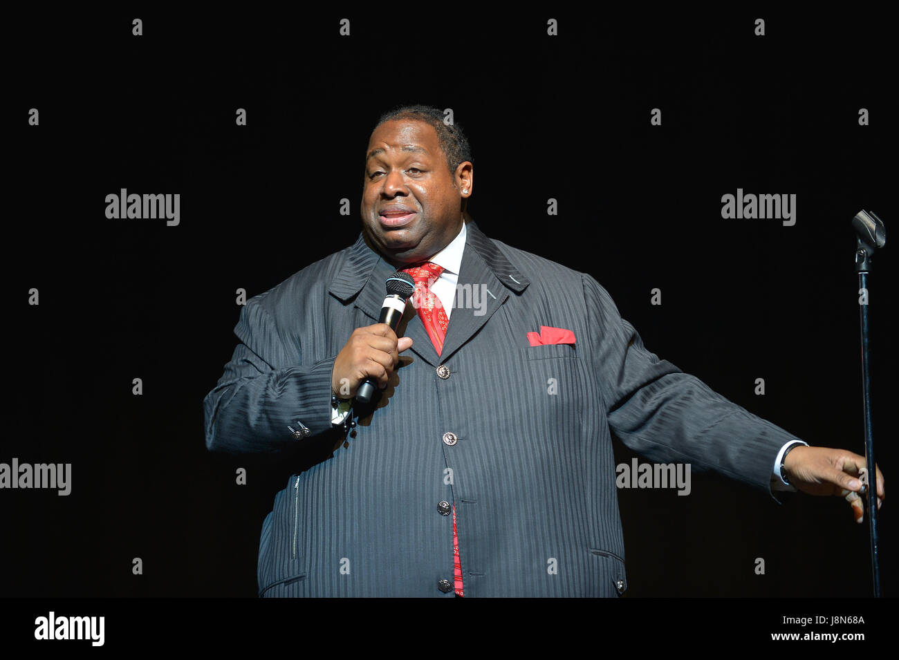 Bruce bruce hi-res stock photography and images - Alamy