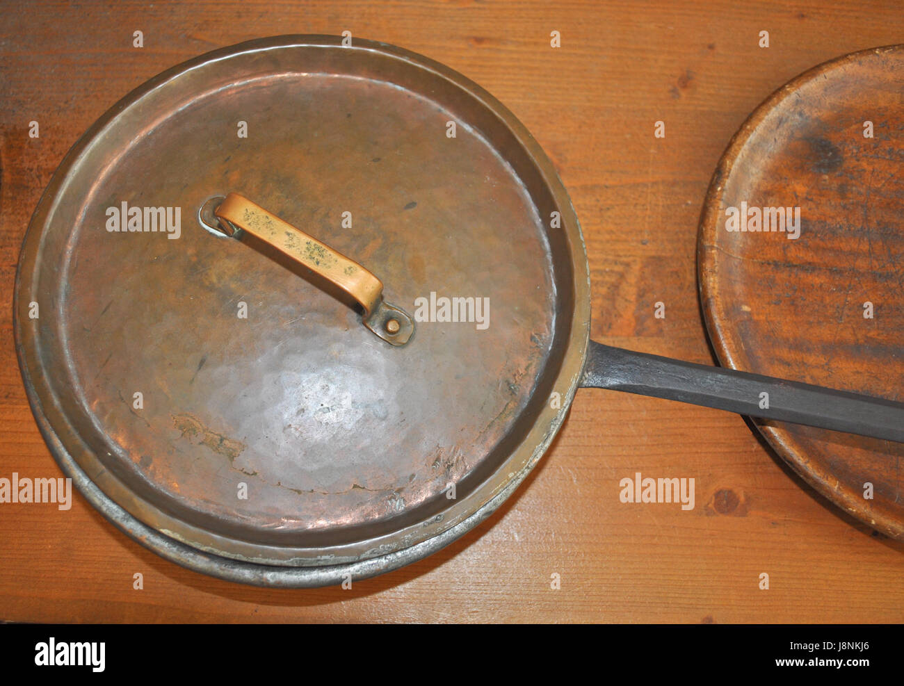 detail, copper, century, old, ancient, pan, frying-pan, detail, vintage, Stock Photo