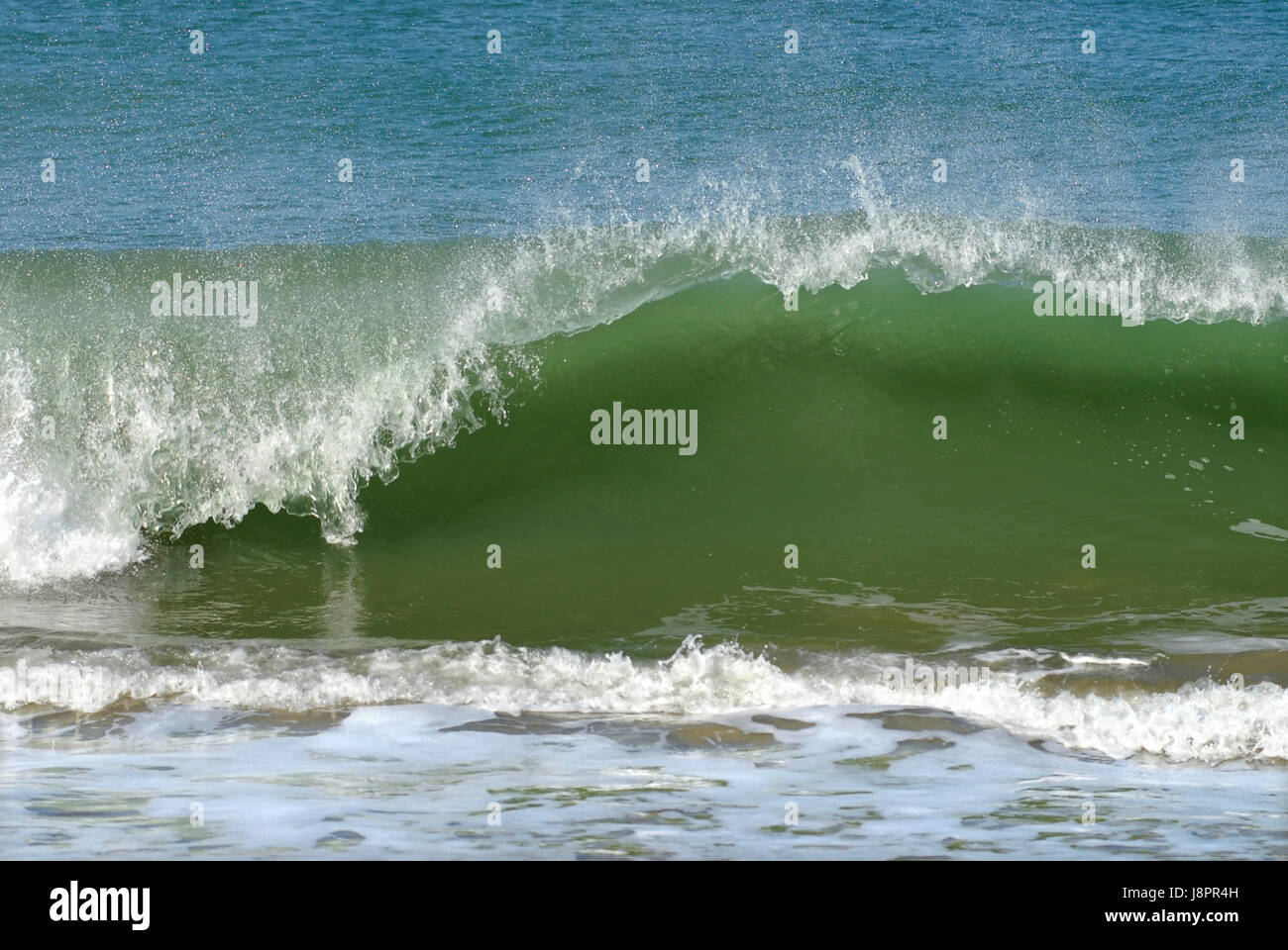 rough, foam, wave, salt water, sea, ocean, water, breaking, fracture, breakage Stock Photo Alamy