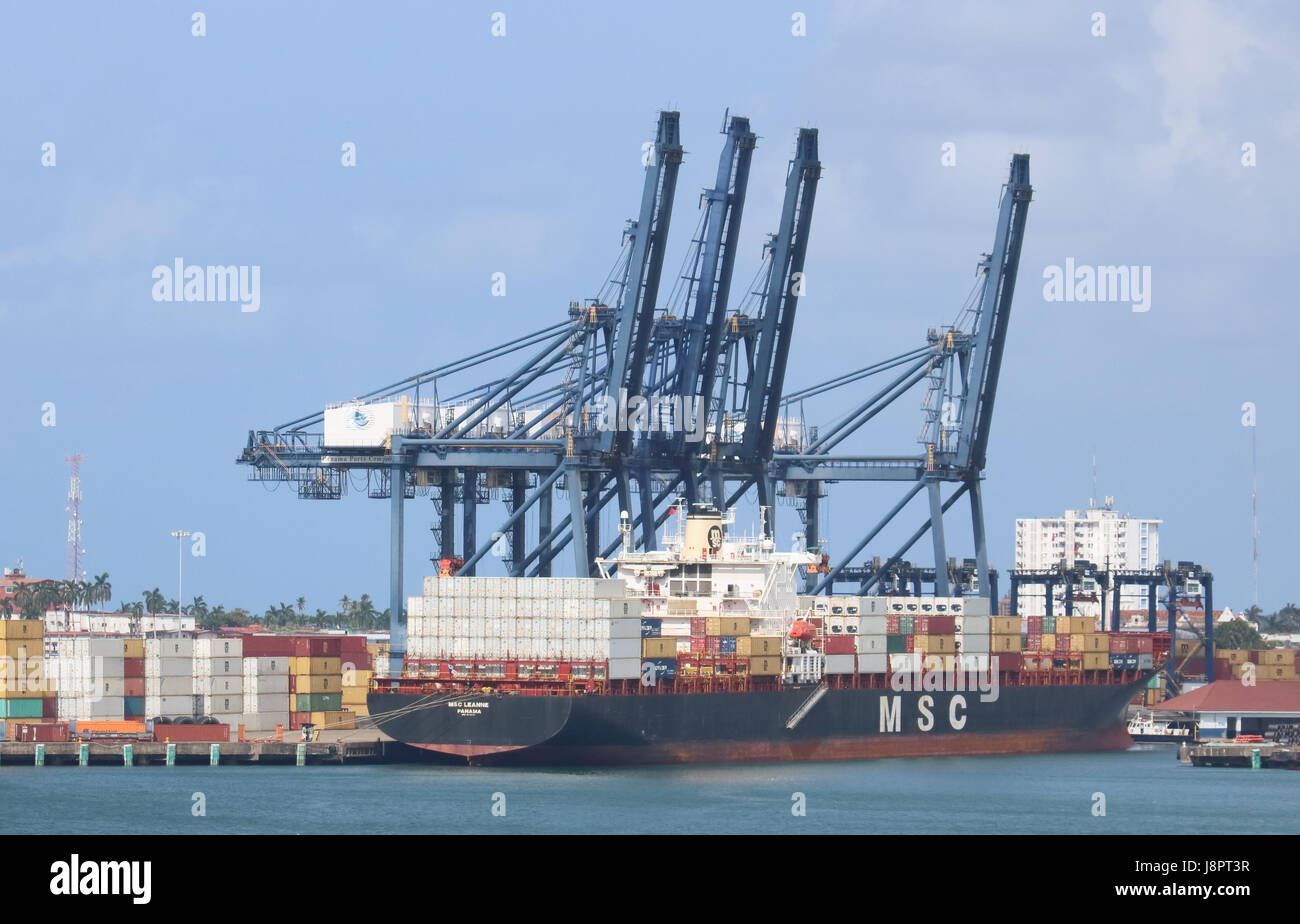 MSC container vessel Leanne at container pier in Colon, Panama. Stock Photo
