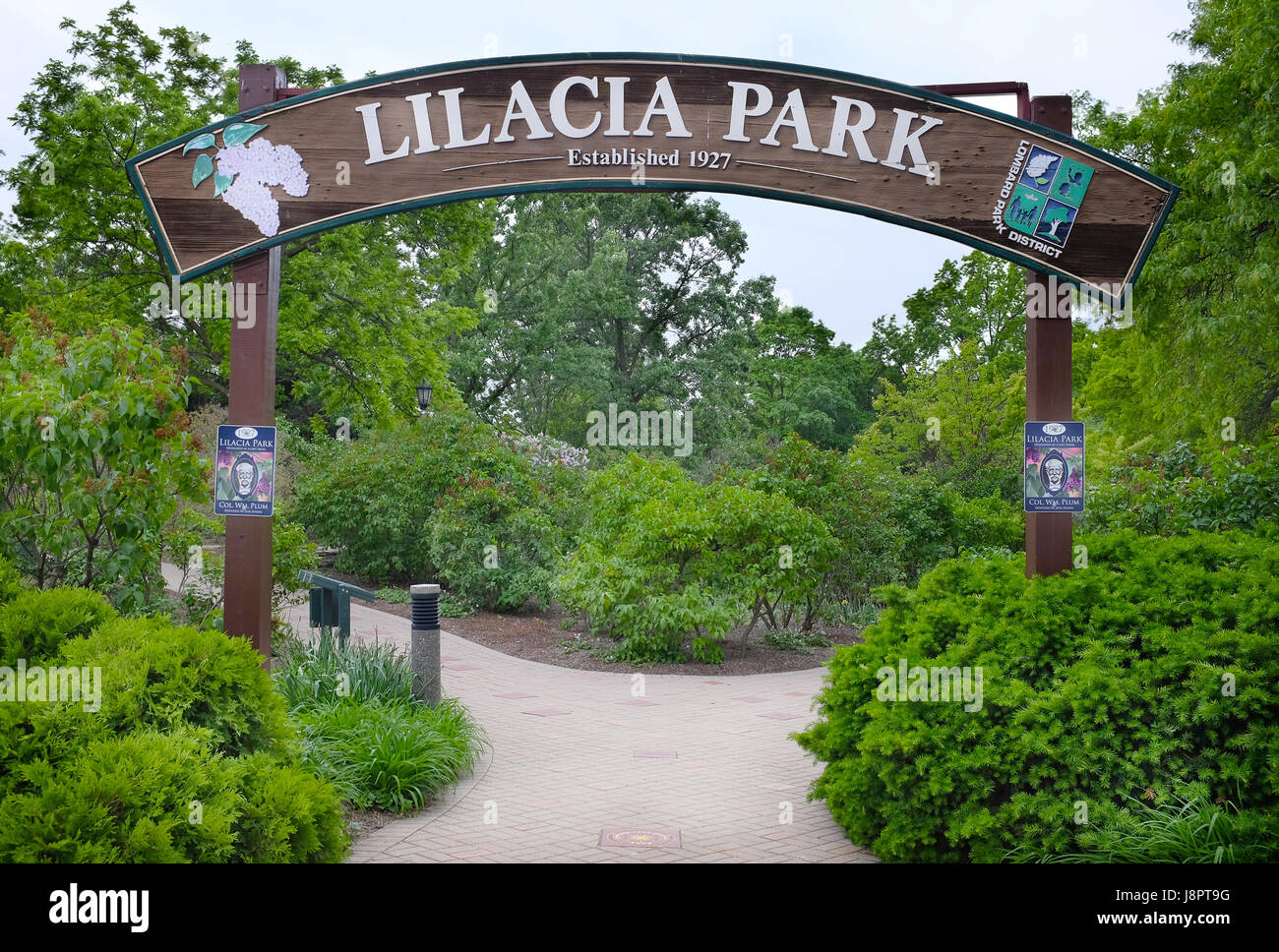 LOMBARD, ILLINOIS - MAY 26, 2017: Lilacia Park entrance sign. Once home to Colonel William R. Plum's lilac garden the park was bequeathed on the passi Stock Photo