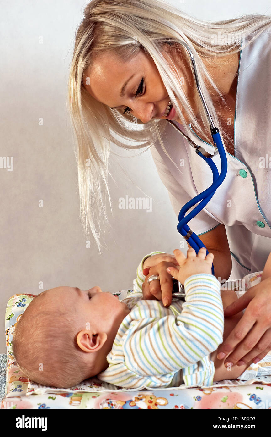 well baby checkup Stock Photo Alamy