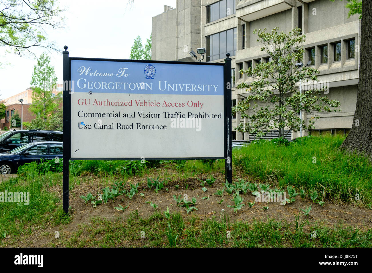 to University" sign, Washington, DC