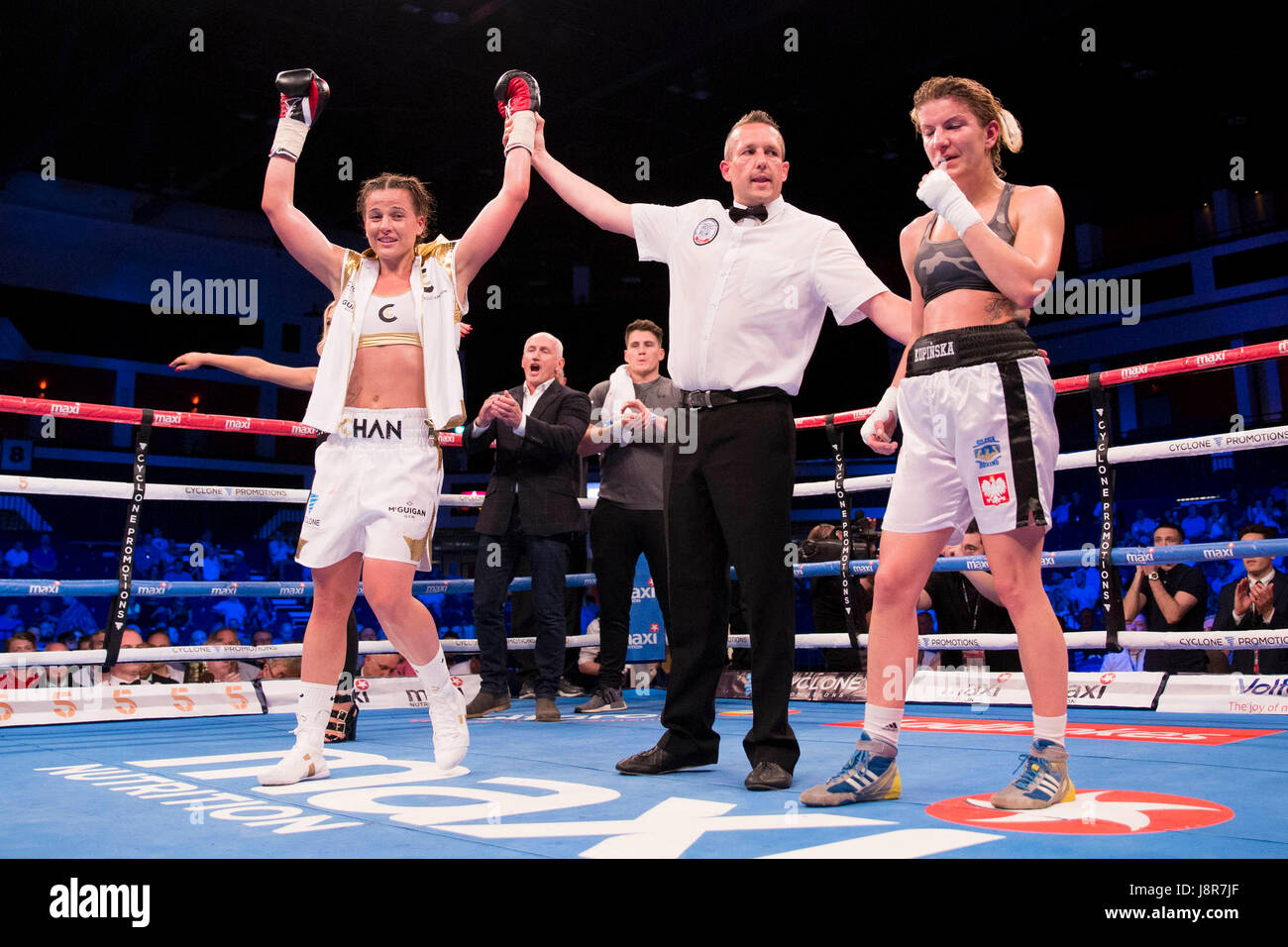 Cardiff Wales, UK, May 26th 2017. Barry McGuigan cheers as his Cyclone