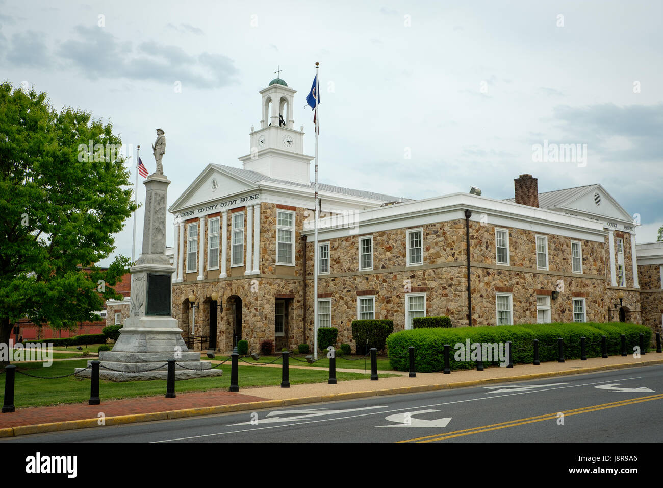 Warren County Courthouse, 1 East Main Street, Front Royal, Virginia