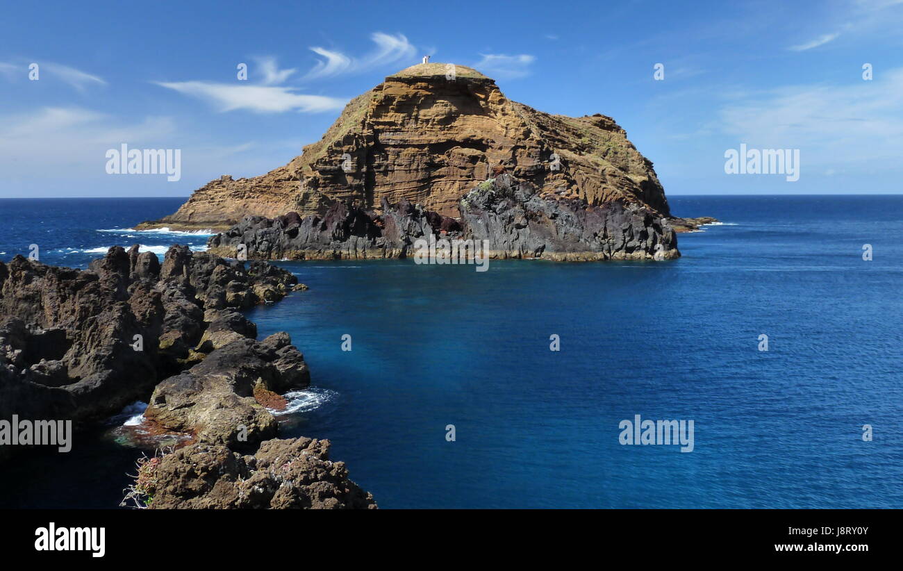 hike, go hiking, ramble, rock, atlantic ocean, salt water, sea, ocean, water, Stock Photo