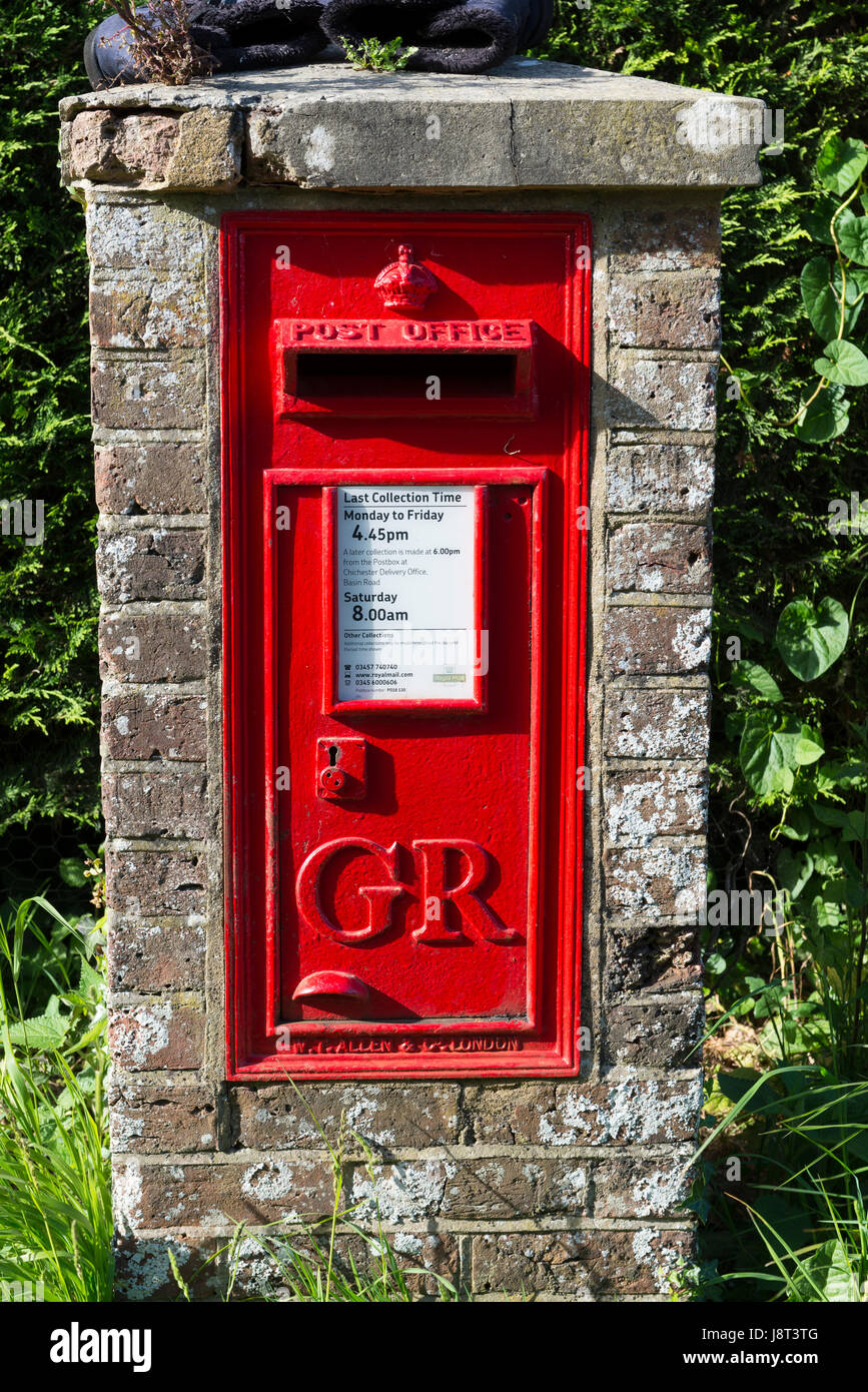 A vintage post box in the coastal village of Chidham, West Sussex, UK Stock Photo