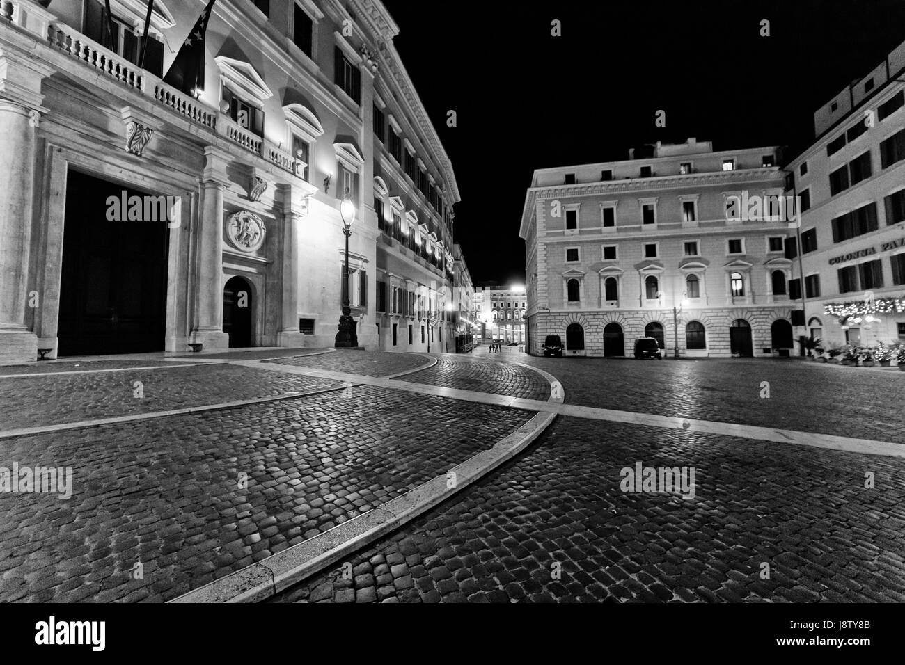 Historical architecture rome Black and White Stock Photos & Images - Alamy