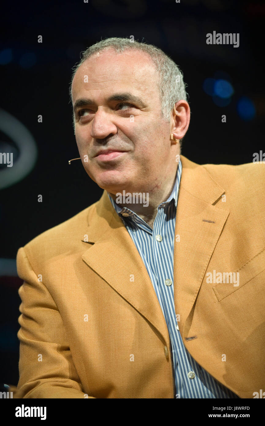 319 fotos de stock e banco de imagens de R Garry Kasparov - Getty