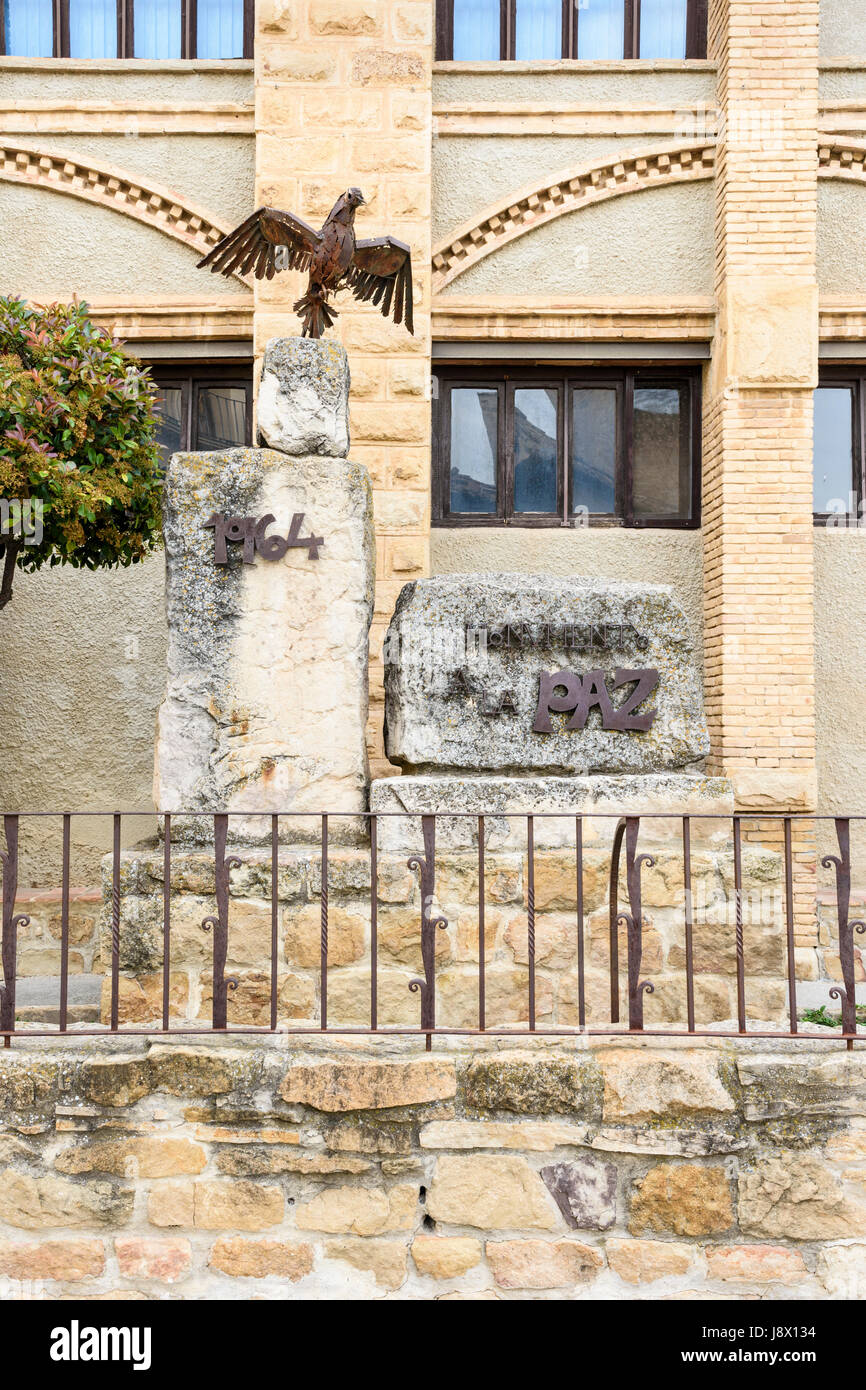 Monument to Peace, 1964, by local sculptor José Gonzalvo in the town of Rubielos de Mora in the Gúdar-Javalambre region, Teruel, Aragon, Spain Stock Photo