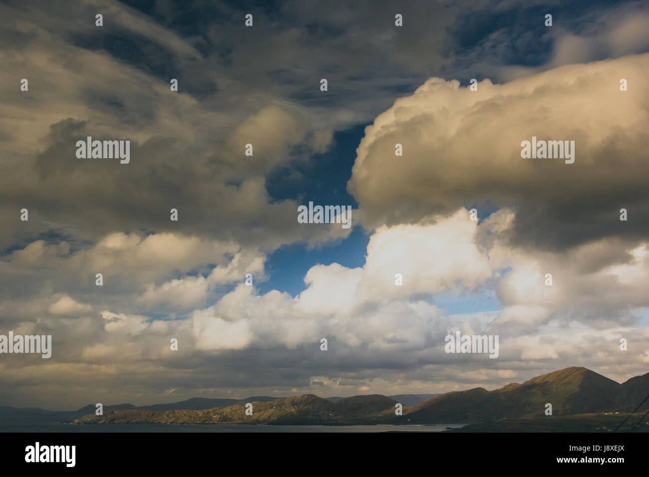 Field sea sky cloud sky hi-res stock photography and images - Alamy