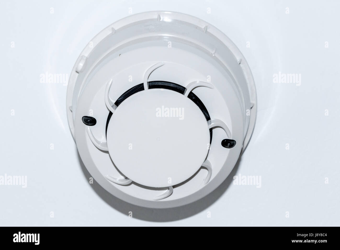 A smoke detector fire alarm Stock Photo - Alamy