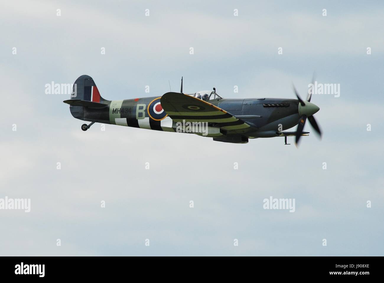 Vickers Supermarine Spitfire Mk 1XB, MH434, displays during the Dunsfold airshow in Surrey, England on August 23, 2014. The aircraft was built in 1943 Stock Photo