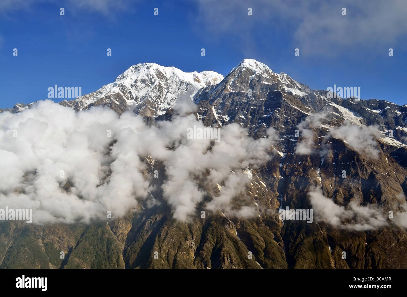 Beautiful himalaya snow hi-res stock photography and images - Alamy