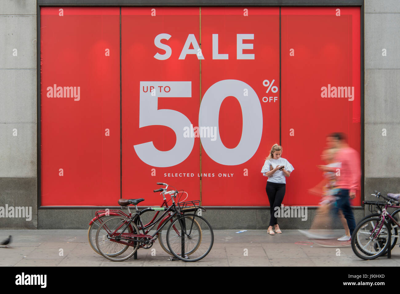 Miss selfridge sign hires stock photography and images Alamy