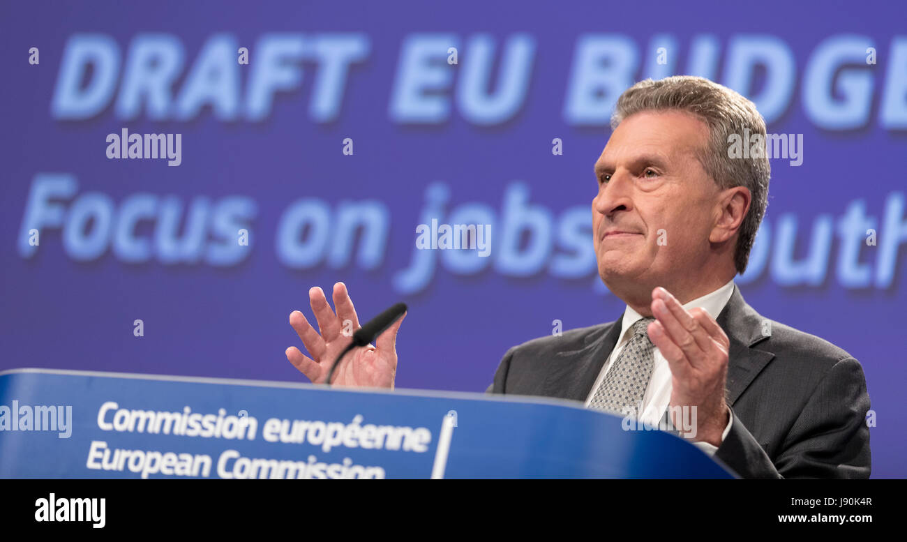May 30, 2017 - Brussels, Belgium: EU Budget & Human Resources Commissioner Günther H. Oettinger is talking to media about the draft EU Budget for 2018. - NO WIRE SERVICE Photo: Thierry Monasse/dpa Stock Photo