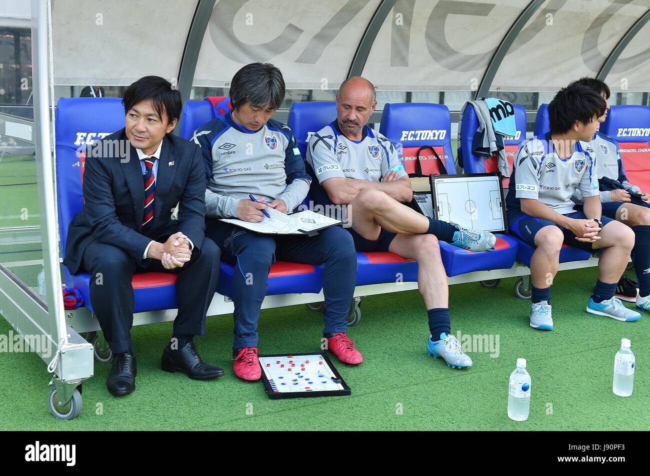 Tokyo, Japan. 28th May, 2017. (LR) Yoshiyuki Shinoda, Takayoshi Anma