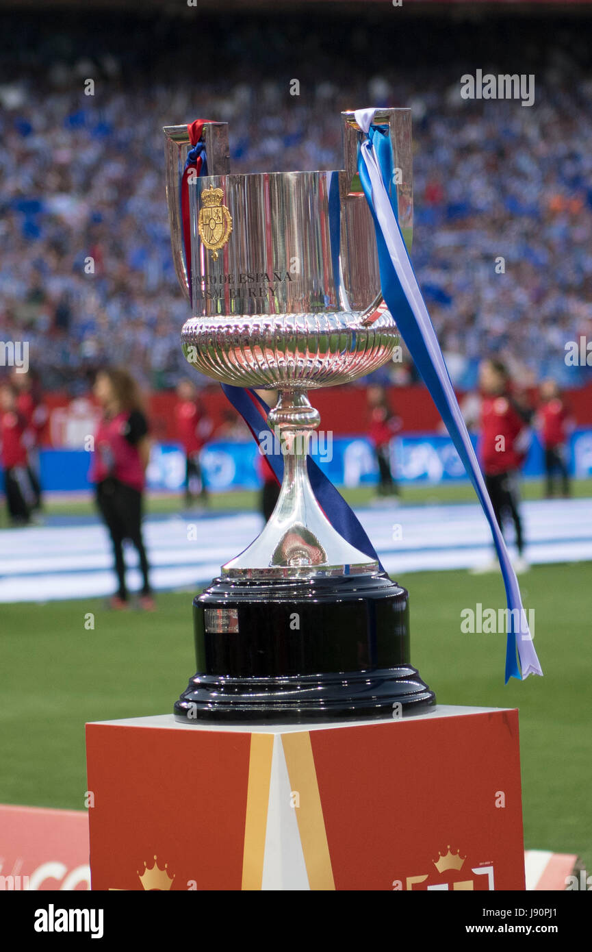 Copa del rey trophy hi-res stock photography and images - Alamy