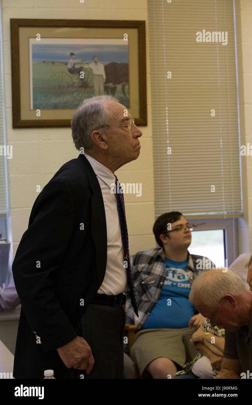 Guthrie City, Iowa, USA, 30th May 2017. Iowa Senator and Judiciary Committee Chair of the US Senate Charles Grassley speaks with constituents at a town hall. Credit: Cynthia Hanevy/Alamy Live News Stock Photo