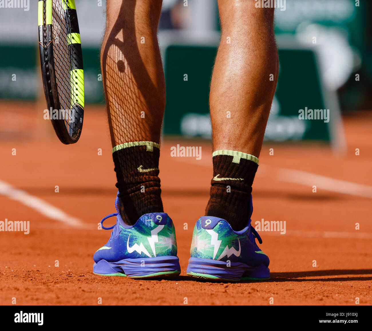 Paris, France, 31 May 2017: Rafael Nadal is in action during his second  round match at the 2017 Tennis French Open in Roland Garros Paris. Credit: Frank Molter/Alamy Live News Stock Photo