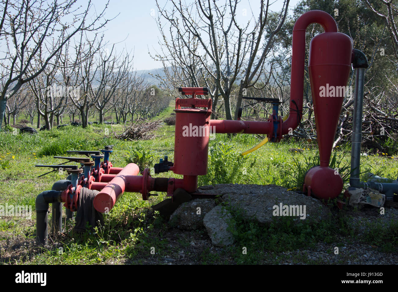 Materials ; Drip irrigation pipes, valves, blind plug, fertilizer tank