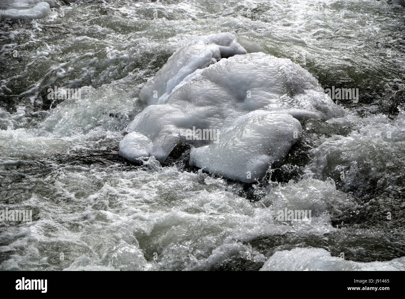 winter, cold, ice, frost, frozen, freeze, river, water, flow, stone, winter Stock Photo Alamy