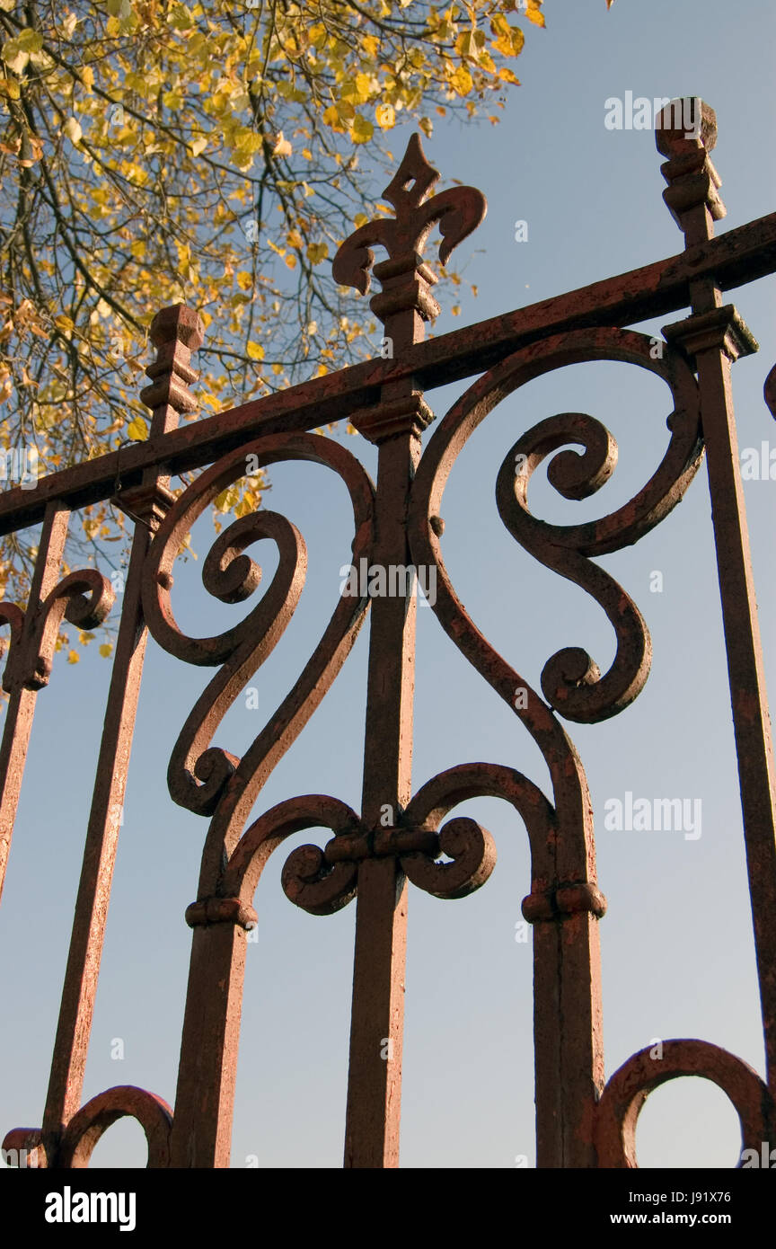 vintage,metal,retro,season,old,fall,autumn,fence,wrought iron,close up Stock Photo
