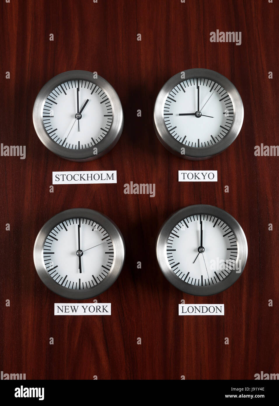 office, isolated, clock, time difference, horizontal, london