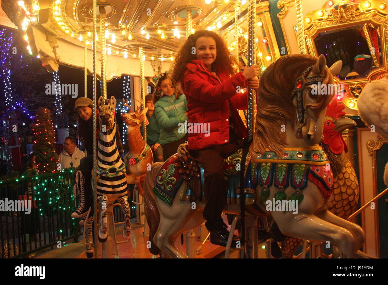 Spinning Carnival Ride High Resolution Stock Photography and Images Alamy