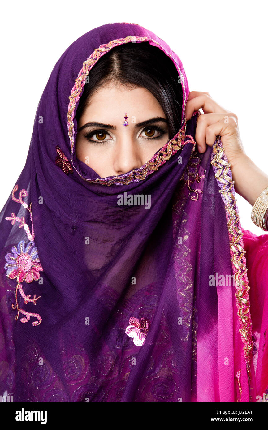 Indian woman covering face sari hi-res stock photography and images - Page  2 - Alamy