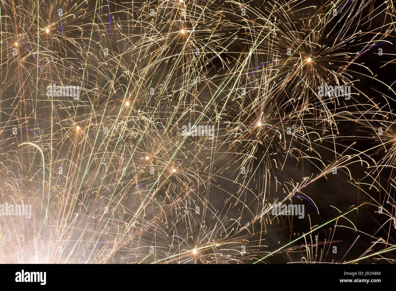 long-term exposure, silvester, New Years eve, new year, rocket, cheers, Stock Photo